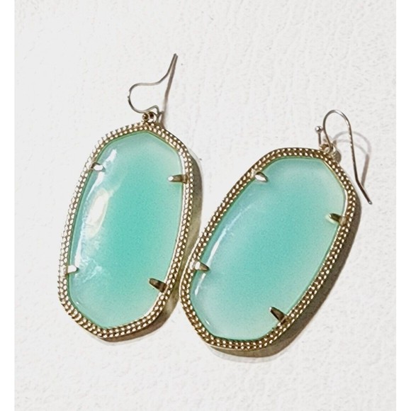 KENDRA SCOTT Danielle Chalcedony Mint Glass Gold Drop Large Earrings - Picture 5 of 7